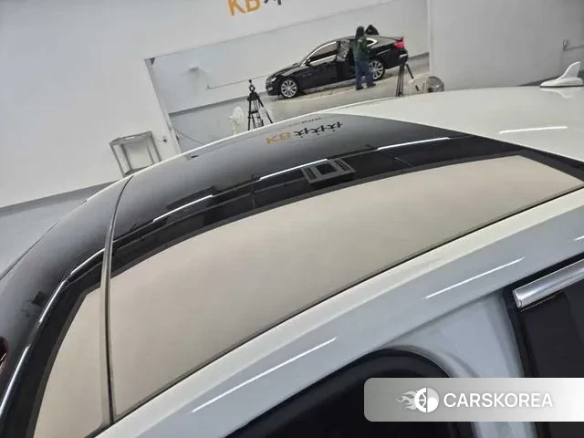 Audi A6 (C8) 2023 Белый из Кореи, фото 4