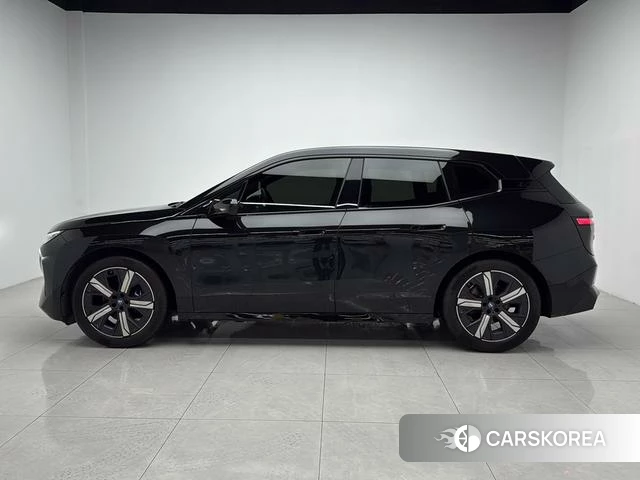 BMW iX 2023 Черный из Китая, фото 4