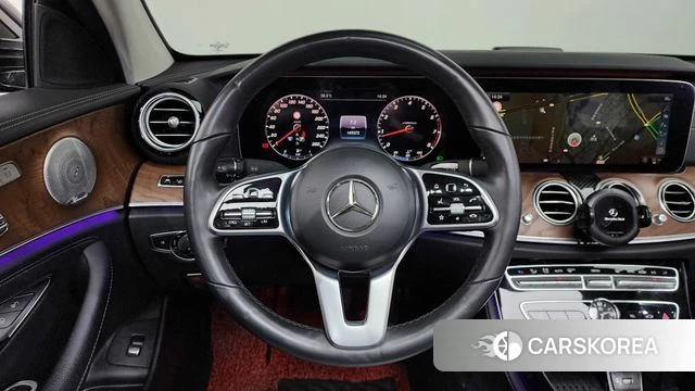 Mercedes-Benz E-Class W213 2019 Черный из Кореи, фото 4