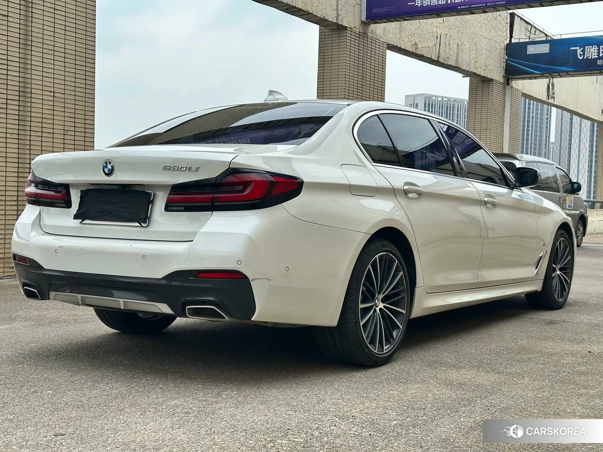BMW 5 series 2021 Белый из Китая, фото 4