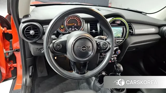 Mini Cooper 2019 Оранжевый из Кореи, фото 4
