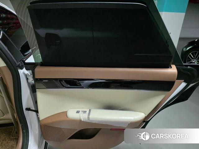 Hyundai Grandeur Hybrid (GN7) 2024 Жемчужный цвет из Кореи, фото 4