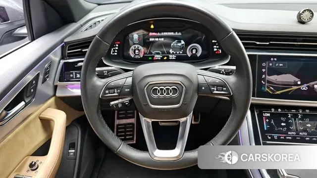 Audi Q8 (4M) 2021 Серый из Кореи, фото 4