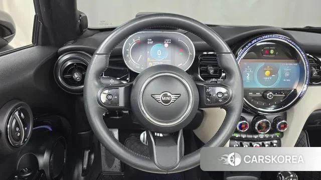 Mini Cooper S Convertible 2023 Черный из Кореи, фото 4