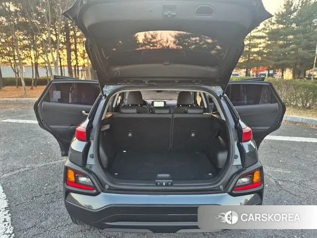 Hyundai Kona 2018 Серый из Кореи, фото 4