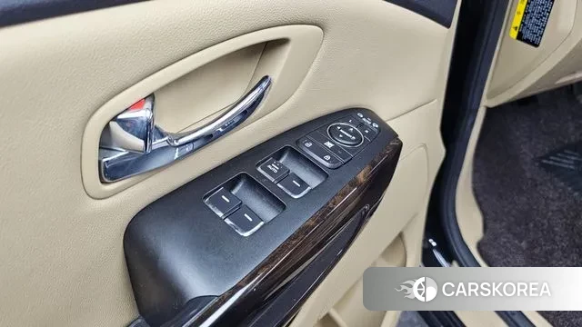 Kia The New Carnival 2018 Черный из Кореи, фото 4