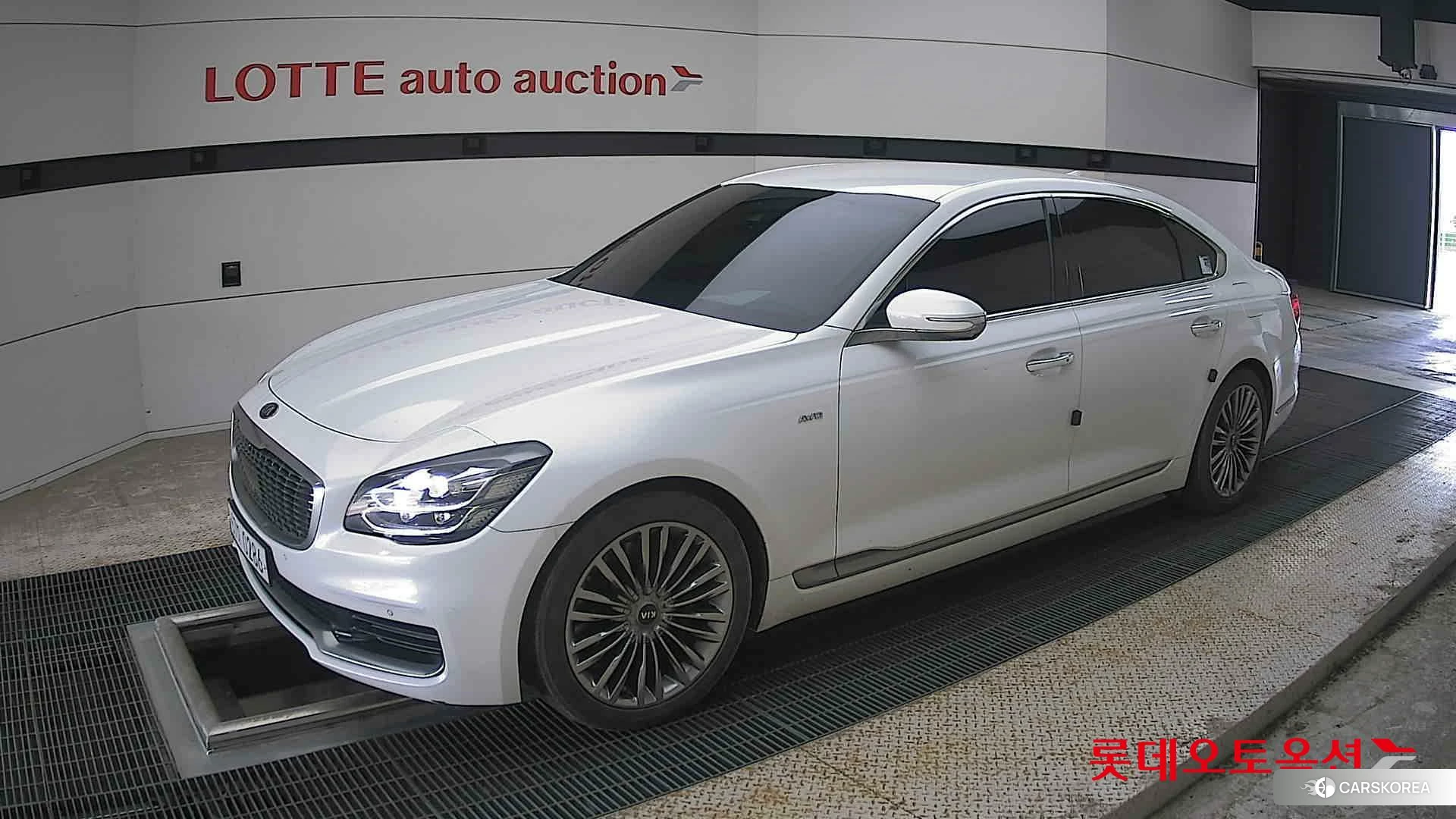 Kia K9 2019 Snow White Pearl из Кореи, фото 4