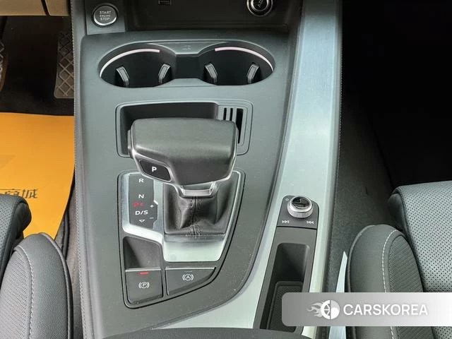 Audi A4L 2023 Белый из Китая, фото 4
