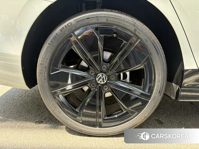 Volkswagen Lingdu 2025 Белый из Китая, фото 4