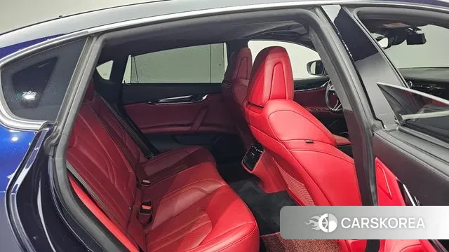 Maserati Quattroporte 2018 Синий из Кореи, фото 4