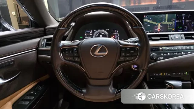 Lexus ES300h 7th generation 2020 Серебристо-серый из Кореи, фото 4
