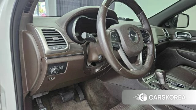 Jeep Grand Cherokee 2018 Белый из Кореи, фото 4