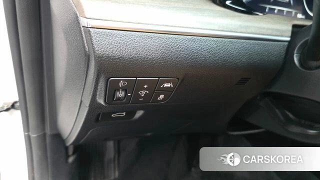 Kia K5 3rd generation 2023 Белый из Кореи, фото 4
