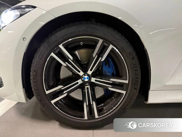 BMW 3 Series (G20) 2025 Белый из Кореи, фото 4