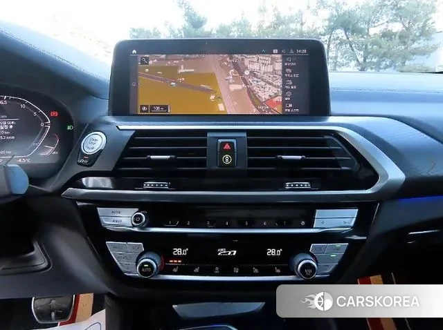 BMW X4 (G02) 2021 Черный из Кореи, фото 4