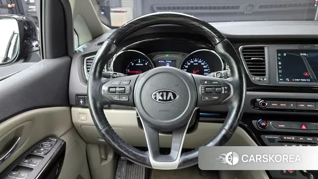 Kia The New Carnival 2018 Черный из Кореи, фото 4