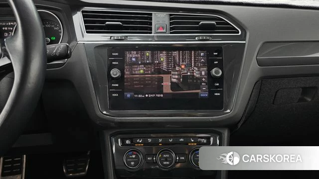 Volkswagen Tiguan second Generation 2019 Серый из Кореи, фото 4