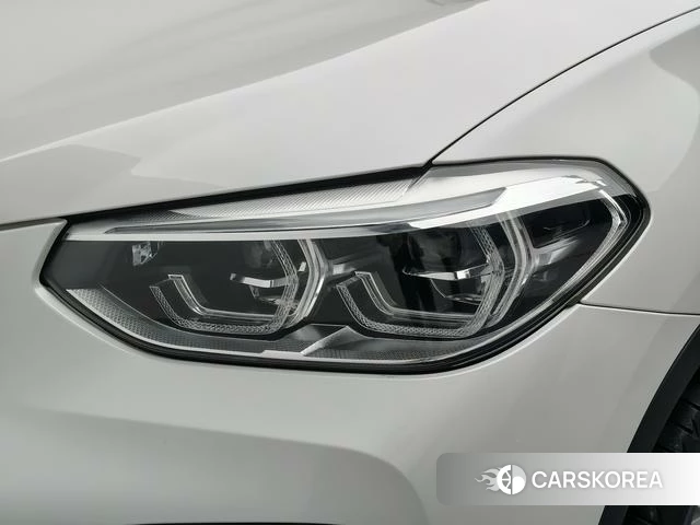 BMW X3 2021 Белый из Китая, фото 4