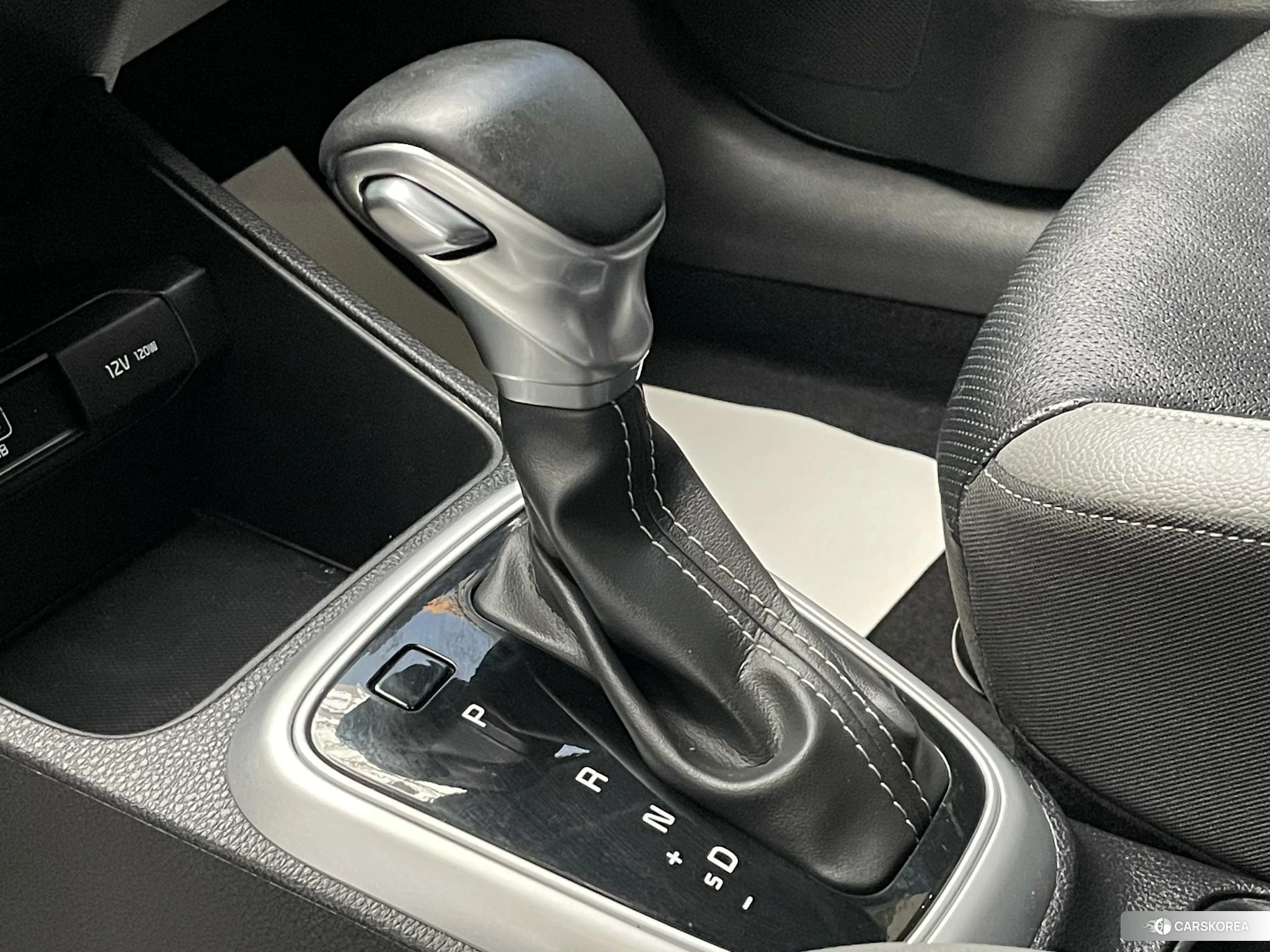 Kia Yi Ran 2021 Белый из Китая, фото 4