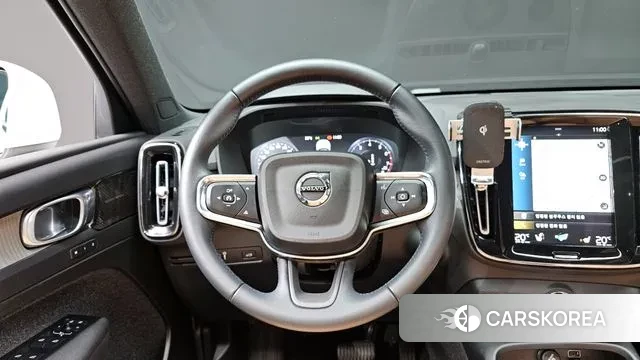 Volvo XC40 2021 Белый из Кореи, фото 4