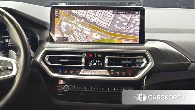 BMW X4 (G02) 2023 Серебристо-серый из Кореи, фото 4