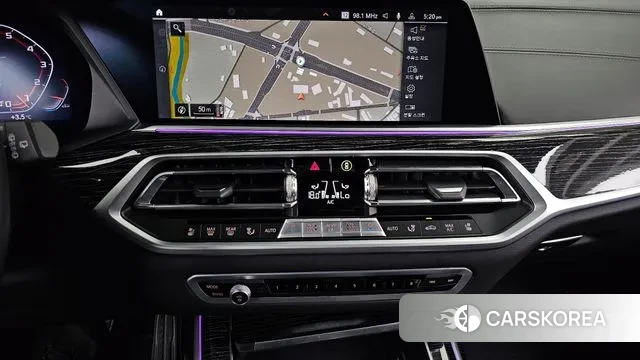 BMW X7 (G07) 2022 Черный из Кореи, фото 4