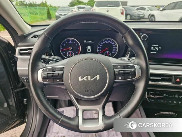 Kia K5 3rd generation 2022 Серый из Кореи, фото 4