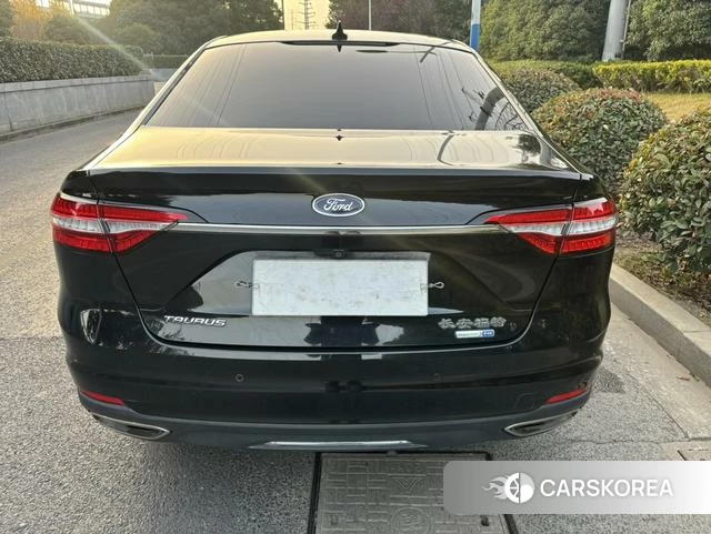 Ford Taurus 2020 Черный из Китая, фото 4