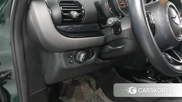 Mini Cooper D Clubman 2018 Зеленый из Кореи, фото 4