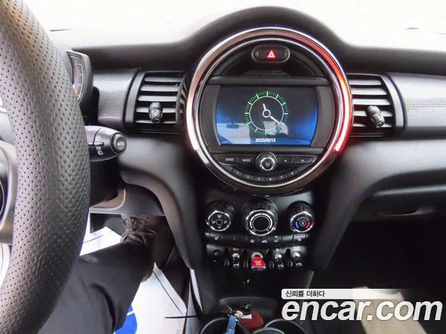 Mini Cooper 2021 Черный из Кореи, фото 4