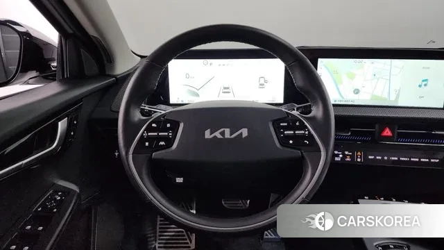 Kia EV6 2023 Белый из Кореи, фото 4