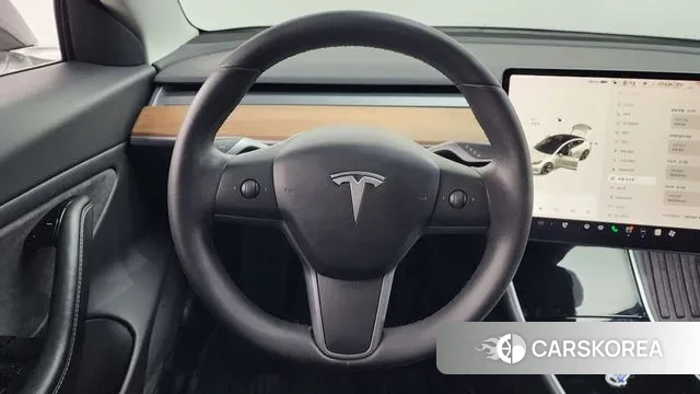 Tesla Model 3 2020 Белый из Кореи, фото 4