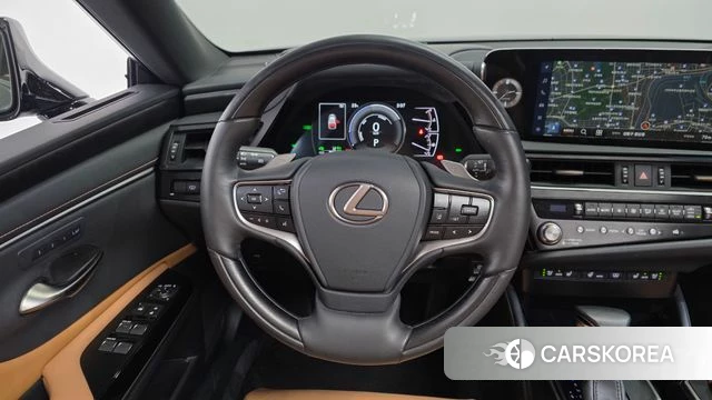 Lexus ES300h 7th generation 2023 Серый из Кореи, фото 4