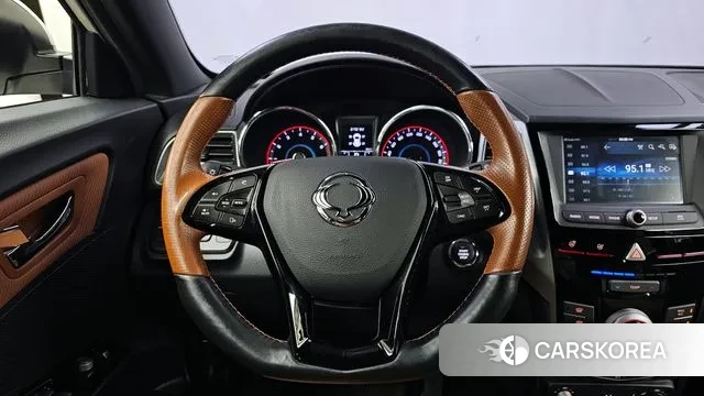 Ssangyong Tivoli Armor 2019 Белый из Кореи, фото 4