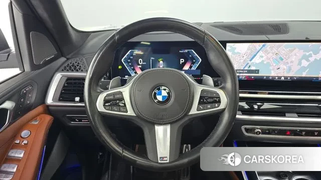 BMW X7 (G07) 2023 Белый из Кореи, фото 4