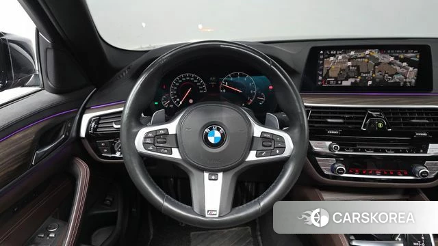 BMW 5 Series (G30) 2019 Черный из Кореи, фото 4