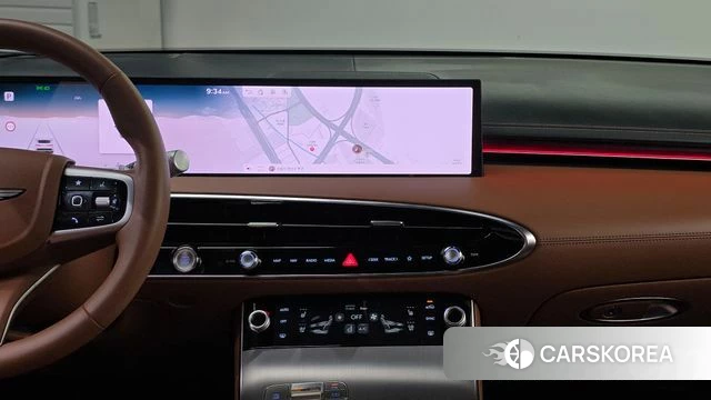 Genesis GV70 2025 Белый из Кореи, фото 4