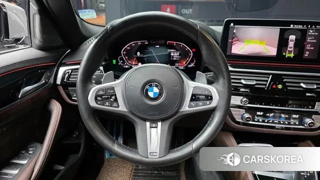BMW 5 Series (G30) 2022 Серебристо-серый из Кореи, фото 4