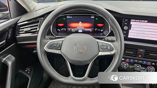 Volkswagen 7th Generation of Jetta 2024 Черный из Кореи, фото 4