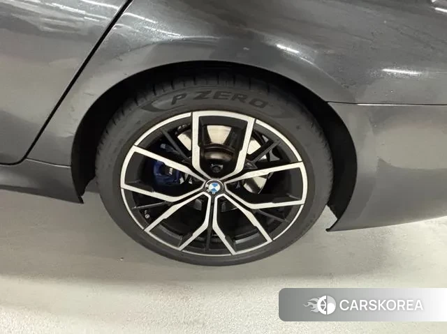 BMW 5 Series (G30) 2022 Серый из Кореи, фото 4