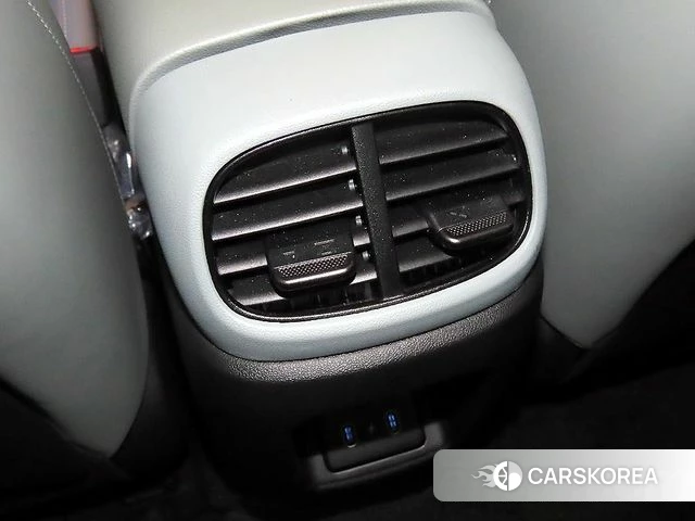 Hyundai The New Avante Hybrid (CN7) 2025 Белый из Кореи, фото 4