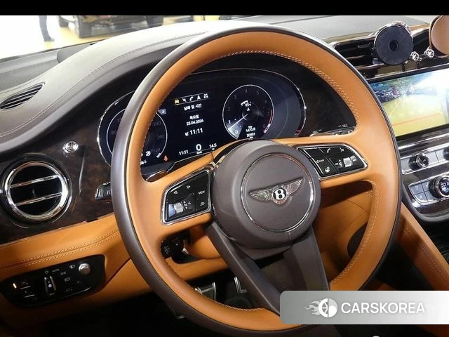 Bentley Bentayga 2021 Белый из Кореи, фото 4