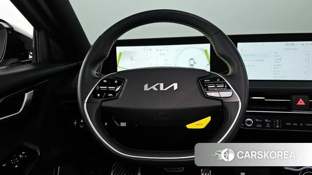 Kia EV6 2022 Серебристо-серый из Кореи, фото 4