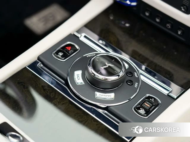 Rolls-Royce Gust 2018 Белый из Китая, фото 4