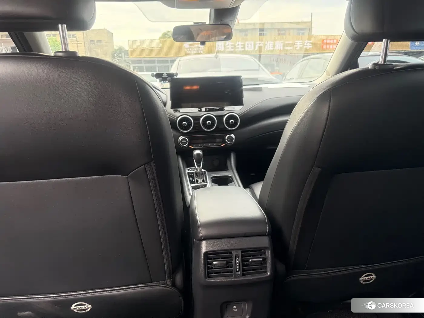 Nissan Xuan Yi 2023 Silver/gray из Китая, фото 4