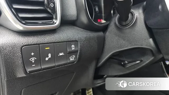 Kia Sportage The Bold 2018 Белый из Кореи, фото 4