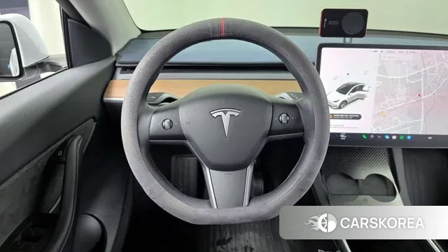 Tesla Model Y 2021 Белый из Кореи, фото 4