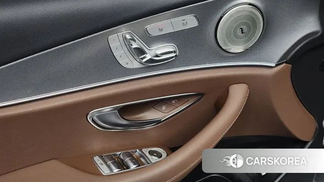 Mercedes-Benz E-Class W213 2020 Серебряный из Кореи, фото 4