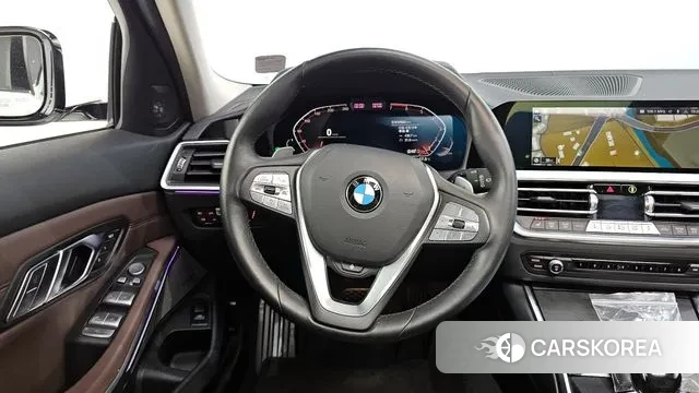 BMW 3 Series (G20) 2020 Белый из Кореи, фото 4