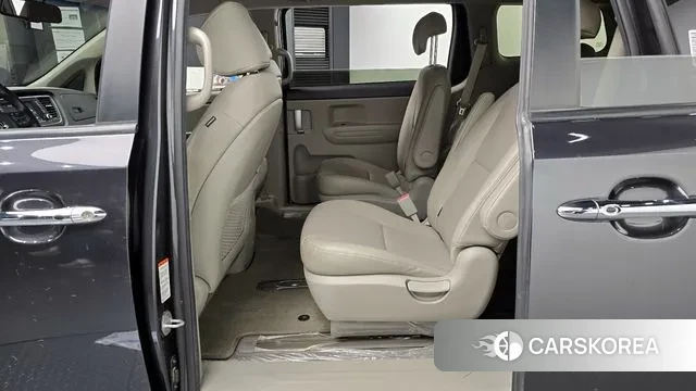 Kia The New Carnival 2019 Серый из Кореи, фото 4